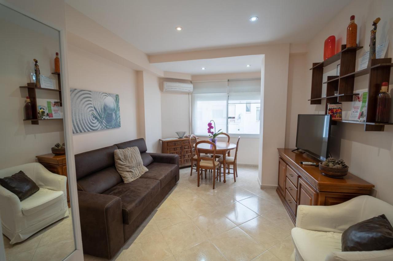 Larra Nervion Subway Tranvia Apartment
